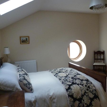 Mile House Barn Bed & Breakfast Нантвіч Екстер'єр фото